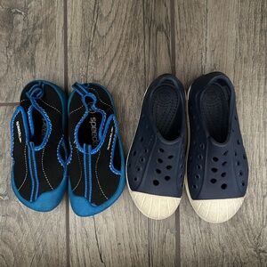 Crocs and Speedo Boy Shoes Lot - size 9/10, C11
